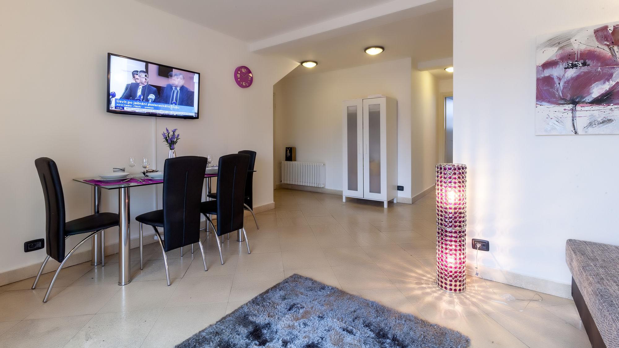 Legerova 33 Apartments プラハ エクステリア 写真
